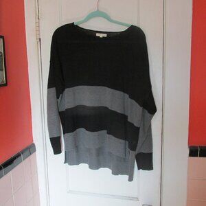 Medium Eileen Fisher Boxy Black Gray Stripe Linen Sweater Pullover Relaxed Fit